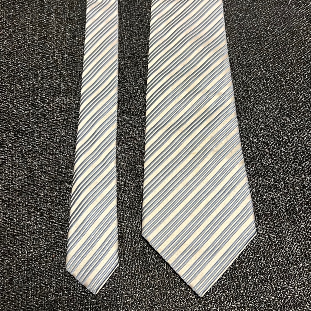 Charvet Silk Striped Tie in Silver / Powder Blue